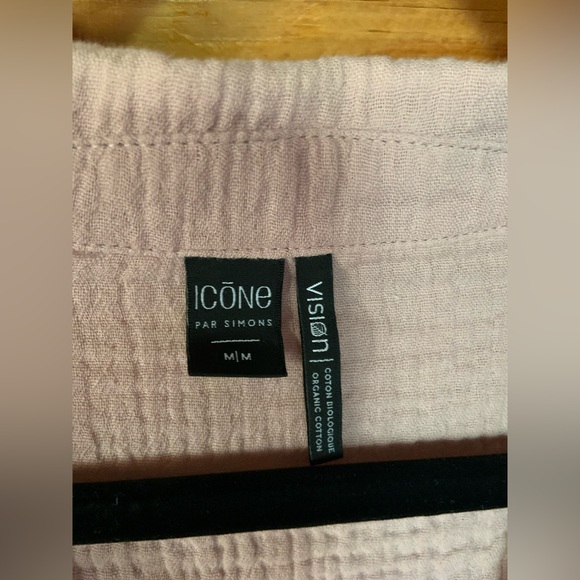 Collared Top - Picture 4 of 4